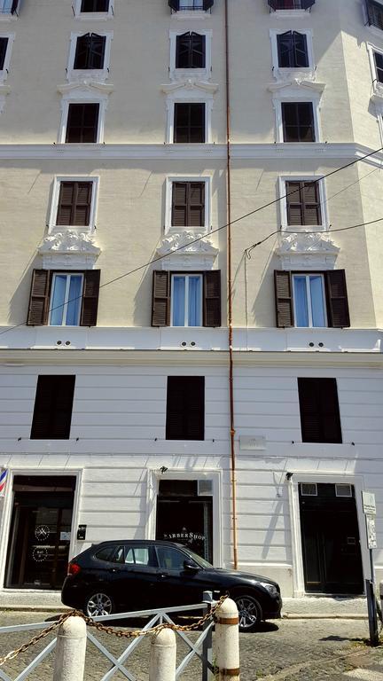 Hospitalityrome Domus Colosseo Exterior photo